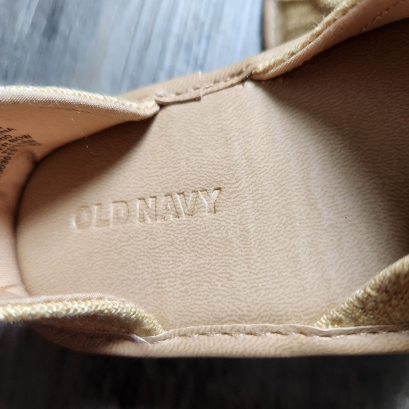 Sandals - Picture 4 of 6